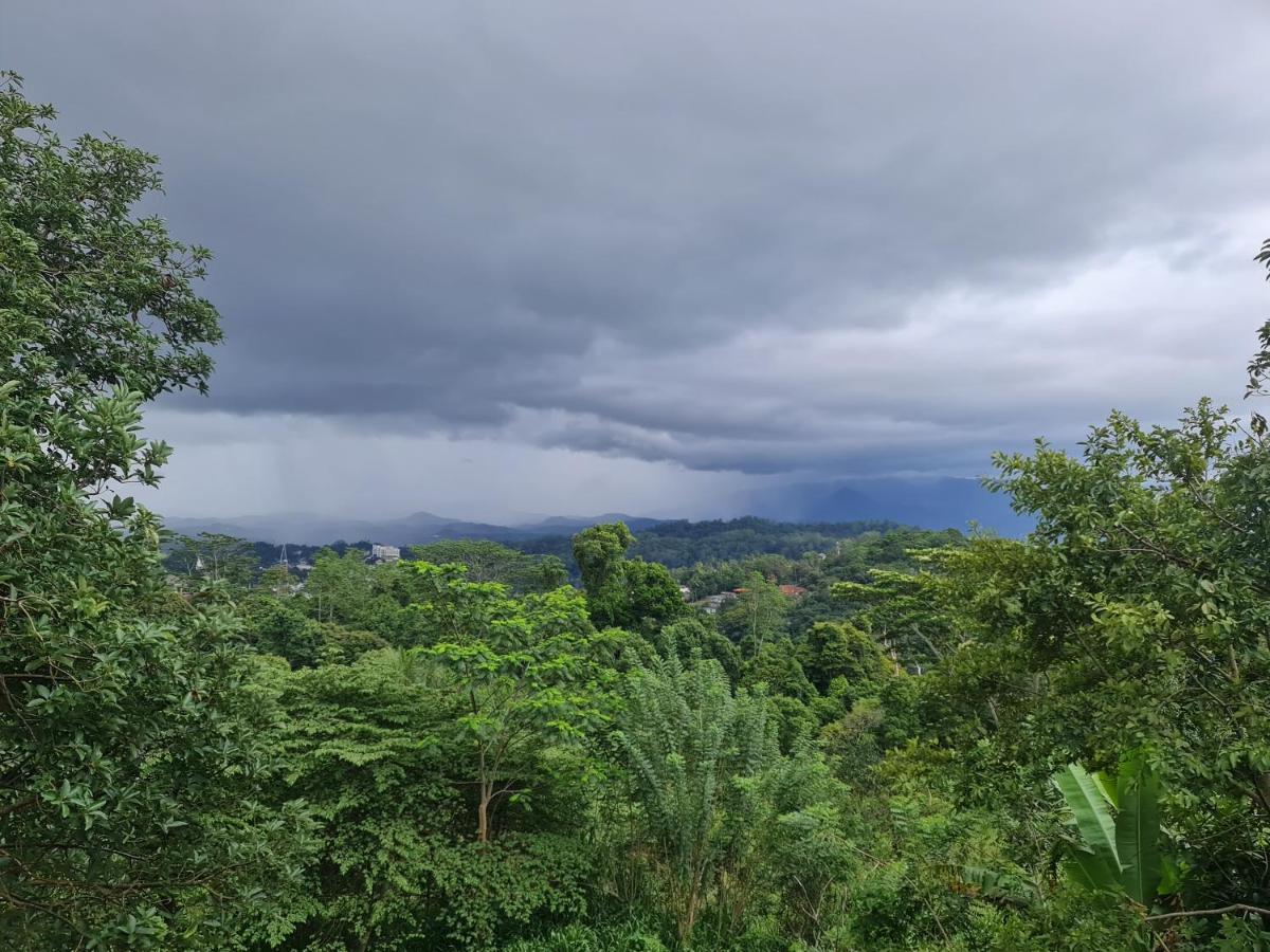 Hello Kandy Homestay Buitenkant foto