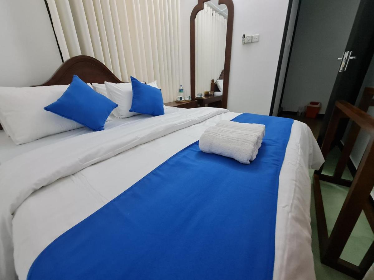 Hello Kandy Homestay Buitenkant foto
