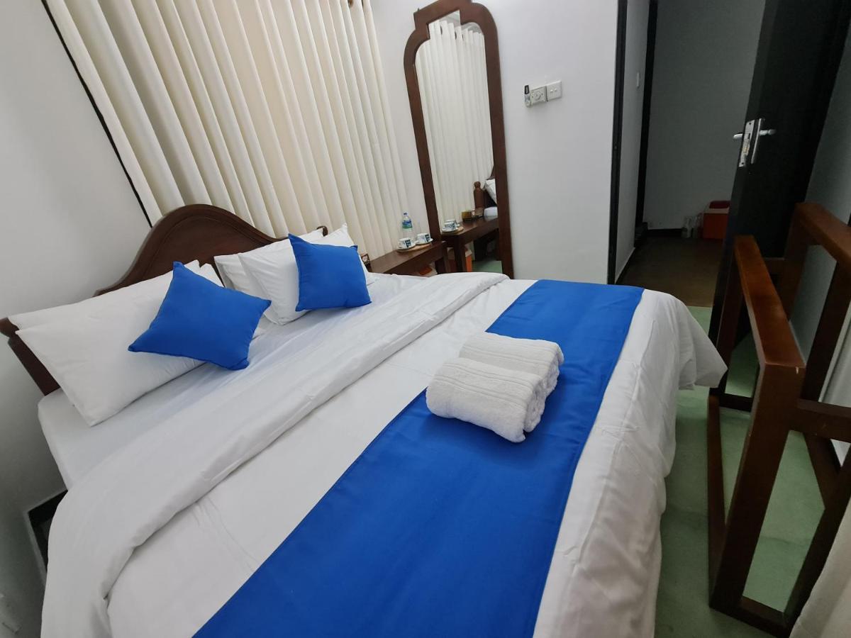 Hello Kandy Homestay Buitenkant foto